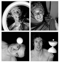 Le Carré Curieux : communiquer plus que montrer - Critique sortie Avignon / 2010