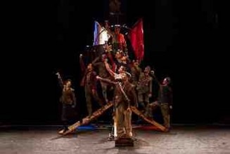 Fanfarerie Nationale - Critique sortie Avignon / 2010