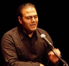 <p>Entretien Magali Léris<br>
<i>
Willy Protagoras enfermé dans les toilettes</i>&nbsp;: le combat d&rsquo;un fouteur de
merde</p> - Critique sortie Théâtre