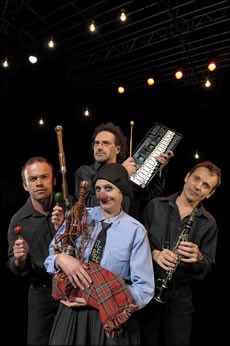 Emma la clown et son orchestre - Critique sortie Théâtre