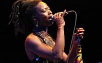 Dobet Gnahoré, le diamant de la musique africaine - Critique sortie Jazz / Musiques