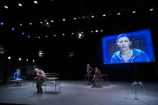 Occupe-toi du bébé - Critique sortie Théâtre