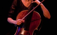 Violoncelle sur canapé - Critique sortie Avignon / 2011