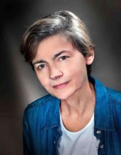 Vers une segmentation du monde de la culture - Critique sortie Avignon / 2012