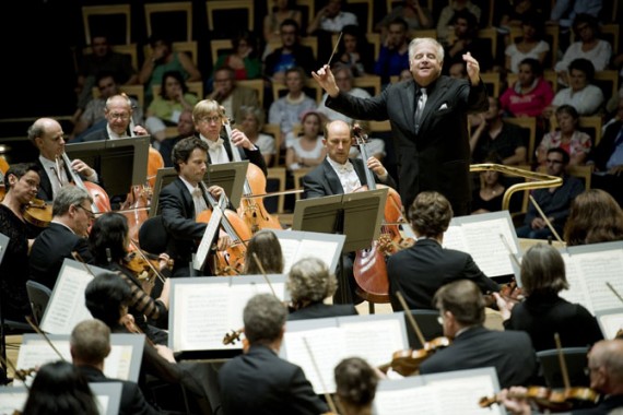 LEONARD SLATKIN - Critique sortie Classique / Opéra Paris Salle Pleyel