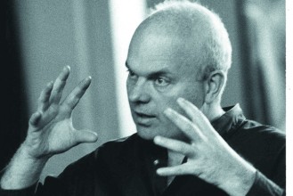 Declan Donnellan / Un rire rassurant - Critique sortie Théâtre Sceaux Les Gémeaux