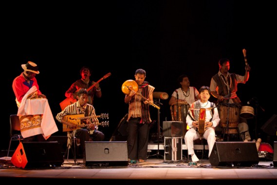 NY MALAGASY ORKESTRA - Critique sortie Jazz / Musiques Paris Arènes de Montmartre