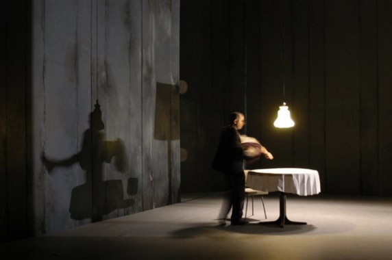 Au monde & Les Marchands - Critique sortie Théâtre Paris THEATRE DE L’ODEON