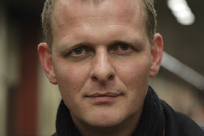 Thomas Lodermeier (The Little Foxes) La Vipère