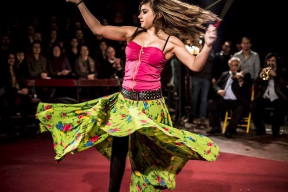 Voleurs de poules ! - Critique sortie Théâtre Paris Chapiteau du Cirque Romanès