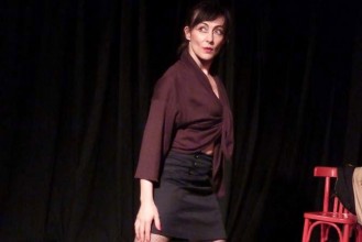 Toi l’imbécile. Sors ! - Critique sortie Théâtre Paris Théâtre Aire Falguière