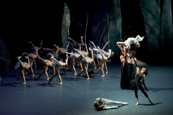 Lac - Critique sortie Danse Paris Théâtre national de Chaillot
