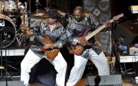Earth Wind & Fire Experience feat. Al McKay - Critique sortie Jazz / Musiques Saint-Clément-des-Baleines Phare des Baleines