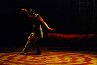 Dorothy - Critique sortie Avignon / 2014 Avignon CDC - Les Hivernales