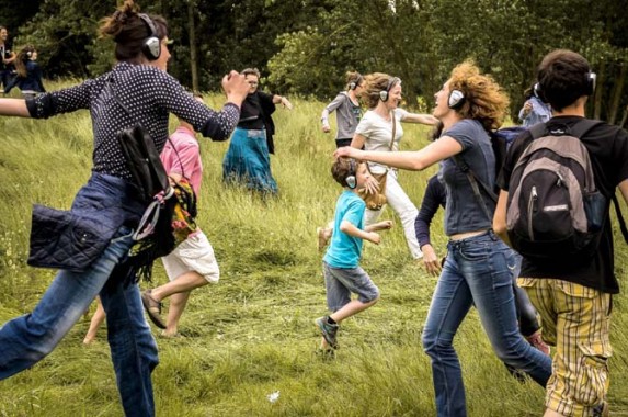 Happy Manif (walk on the love side) - Critique sortie Avignon / 2014 Avignon Grenier à sel