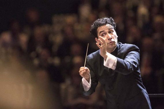 Orchestre national de France - Critique sortie Classique / Opéra Paris Théâtre du Châtelet