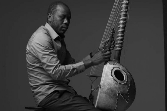 Ballaké Sissoko - Critique sortie Jazz / Musiques Asnières-sur-Oise Abbaye de Royaumont