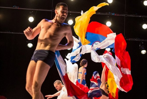 Shake it out - Critique sortie Danse CHATILLON Théâtre de Châtillon