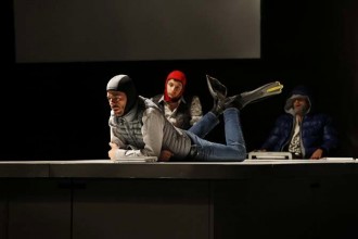 Sous la glace - Critique sortie Théâtre Aubervilliers Théâtre de la Commune