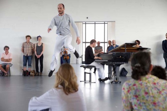 Work, Travail, Arbeid - Critique sortie Danse