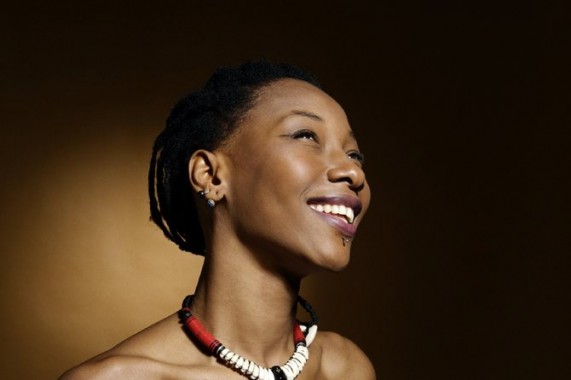 Fatoumata Diawara et Edgar Moreau - Critique sortie Jazz / Musiques Hôtel de Ville