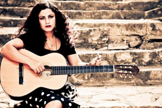Emel Mathlouthi - Critique sortie Jazz / Musiques Archives Nationales