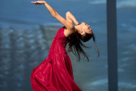 Pina Bausch :  Auf dem Gebirge hat man ein Geschrei gehört et Agua - Critique sortie Danse Paris Théâtre du Châtelet