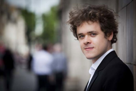 Benjamin Grosvenor - Critique sortie Classique / Opéra Paris Fondation Louis Vuitton