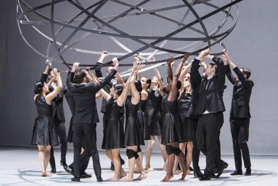 Sidi Larbi Cherkaoui en grand - Critique sortie Danse Paris Grande Halle de la Villette