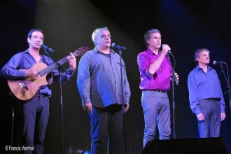 Entre deux caisses - Critique sortie Avignon / 2016 Avignon Avignon Off. L’Arrache-Coeur