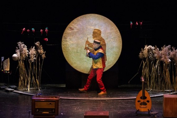 Entre deux roseaux, l’enfant - Critique sortie Avignon / 2016 Avignon Avignon Off. Théâtre La Luna