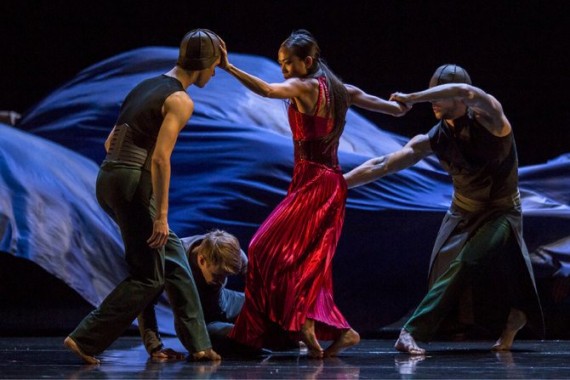 Tristan & Isolde « Salue pour moi le monde ! » - Critique sortie Danse Nîmes