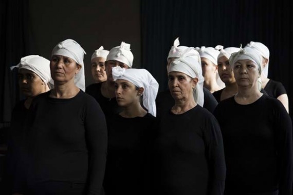 Corbeaux - Critique sortie Danse Pantin Centre national de la danse