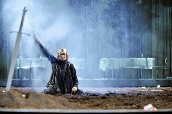 Hamlet ou l’impossible révolte - Critique sortie Théâtre Sceaux Les Gémeaux - Scène Nationale