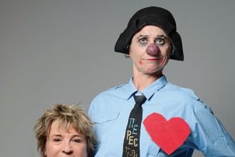 Grand symposium : tout sur l&rsquo;amour - Critique sortie Théâtre Paris Théâtre de Belleville