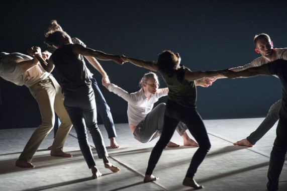 Jamais assez - Critique sortie Danse Le Perreux-sur-Marne Centre des Bords de Marne