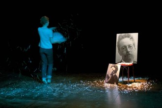 Regardez la neige qui tombe… - Critique sortie Avignon / 2017 Avignon Avignon Off. Le Petit Louvre