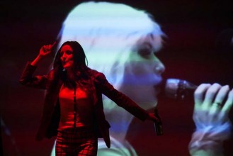 Dans les rapides - Critique sortie Avignon / 2017 Avignon Avignon Off. Caserne des Pompiers