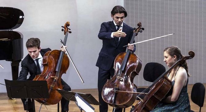 Classe d’excellence de violoncelle - Critique sortie Classique / Opéra Paris Fondation Louis Vuitton