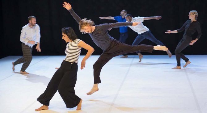 Scena Madre - Critique sortie Danse Paris Théâtre des Abbesses