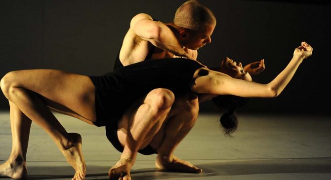 Tous Gaga - Critique sortie Danse Paris Chaillot - Théâtre national de la danse