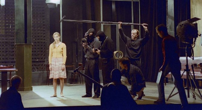 UN CASSE DU CINÉMA SUR LE THÉÂTRE ! - Critique sortie Théâtre