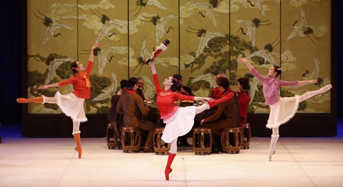 Le Ballet National de Chine revisite Casse-Noisette - Critique sortie Danse Boulogne-Billancourt La Seine Musicale