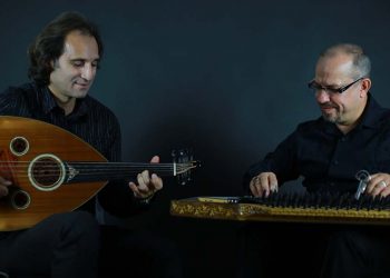 Yurdal Tokcan et Göksel Baktagir - Critique sortie Jazz / Musiques Paris Théâtre de la Ville - Théâtre des Abbesses
