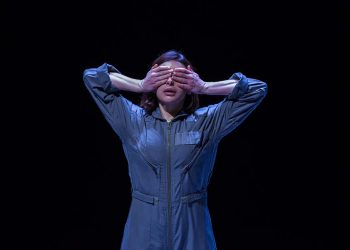 Clouée au sol - Critique sortie Théâtre Paris Les Déchargeurs