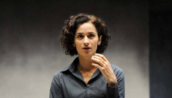 J’ai pris mon père sur mes épaules de Fabrice Melquiot mes Arnaud Meunier - Critique sortie Théâtre SAINT ETIENNE Comédie de Saint-Etienne
