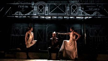 Antigone - Critique sortie Théâtre Paris Athénée Théâtre Louis-Jouvet