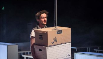 Ben oui mais enfin bon de Rémi De Vos mes Christophe Rauck - Critique sortie Théâtre Lille Théâtre du Nord