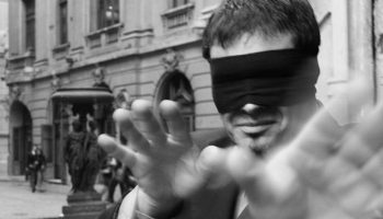 From the dark conception Juan Esteban Varela - Critique sortie Cirque _Châtenay-Malabry Théâtre Firmin Gémier La Piscine