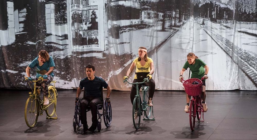 Les Petites Reines de Clémentine Beauvais par Justine Heynemann - Critique sortie Théâtre Cergy Théâtre des Arts - Nouvelle scène nationle Cergy-Pontoise/Val d'Oise